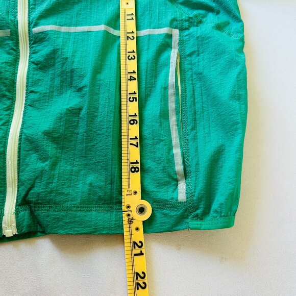 Free People Movement Great Escape Run Windbreaker Jacket Women's Small Green Run - Picture 11 of 14